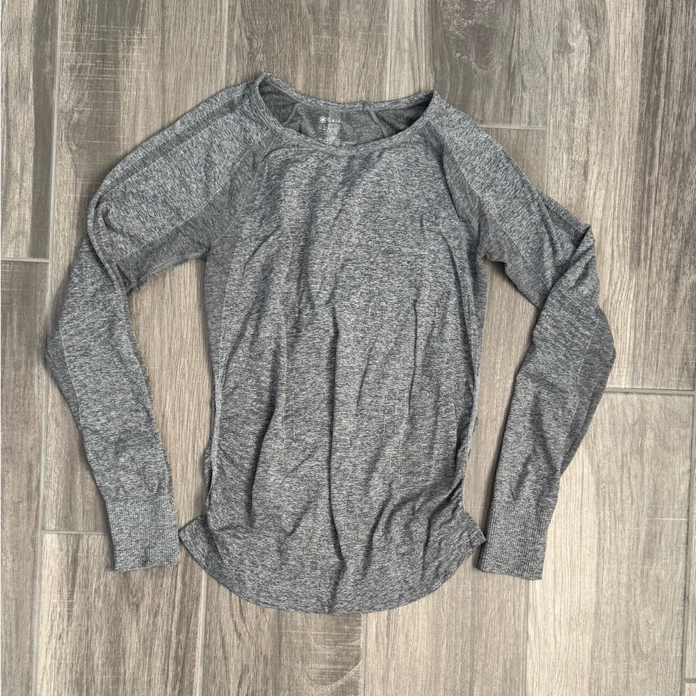 GAIAM Heather Gray Long Sleeve Women's Tee